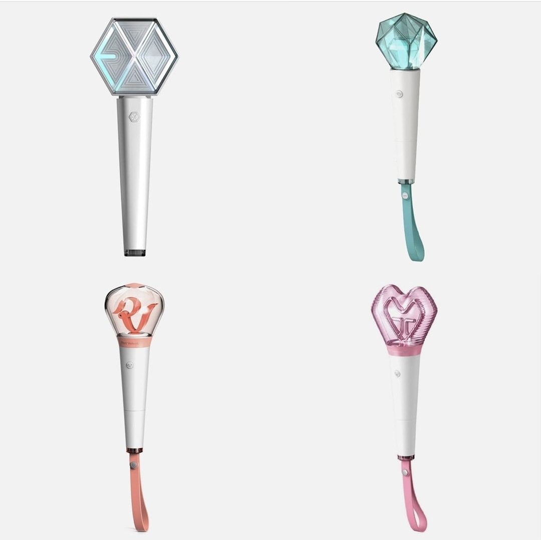 kpopfriendssyd's tweet photo. • Restocked •
• SM Official Light Stick
• EXO / SHINEE / RED VELVET / SNSD
• Available now @kpopfriendssydney
#exo #exolightstick #shinee #shineelightstick
#redvelvet #redvelvetlightstick #girlsgeneration #girlsgenerationlightstick https://t.co/hGvrR8teqB