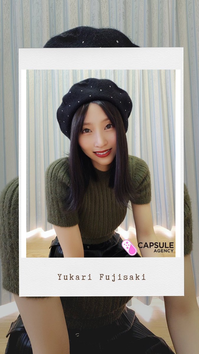 capsule_global's tweet photo. Smiles are always in fashion❗ Don’t forget to smile‼😊💚
#CapsuleAgency
#smile
#avmodel https://t.co/UeeKrlWEDH