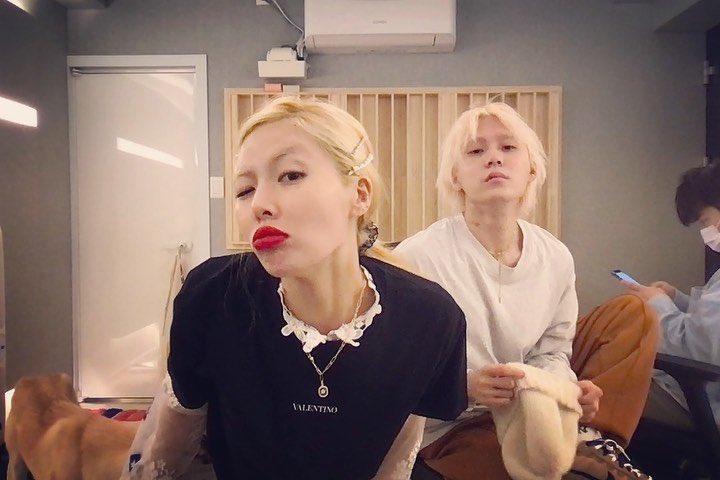 akaashiblog's tweet photo. Les juro que ya casi me voy a dormir >< es solo que me gusta #brēak·這·𝑟u𝕝es ♡ pero obvio bn cómoda and that’s why ya me puse mi pijama de ositos, espero y no vaya contra el código de vestimenta del ૮꒰ྀི ´ᵔภ ྀི꒱ა #𝕾·壊れ·debut o dean y yo les daremos 7 bonks!🚶🏻‍♀️ https://t.co/xQG3FvVCxE