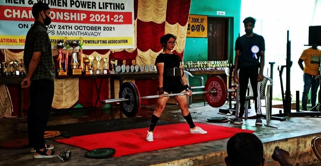 AmrithaEp's tweet photo. @amrithaep 
#powerlifting 
#ipf https://t.co/izq9bIFkhb