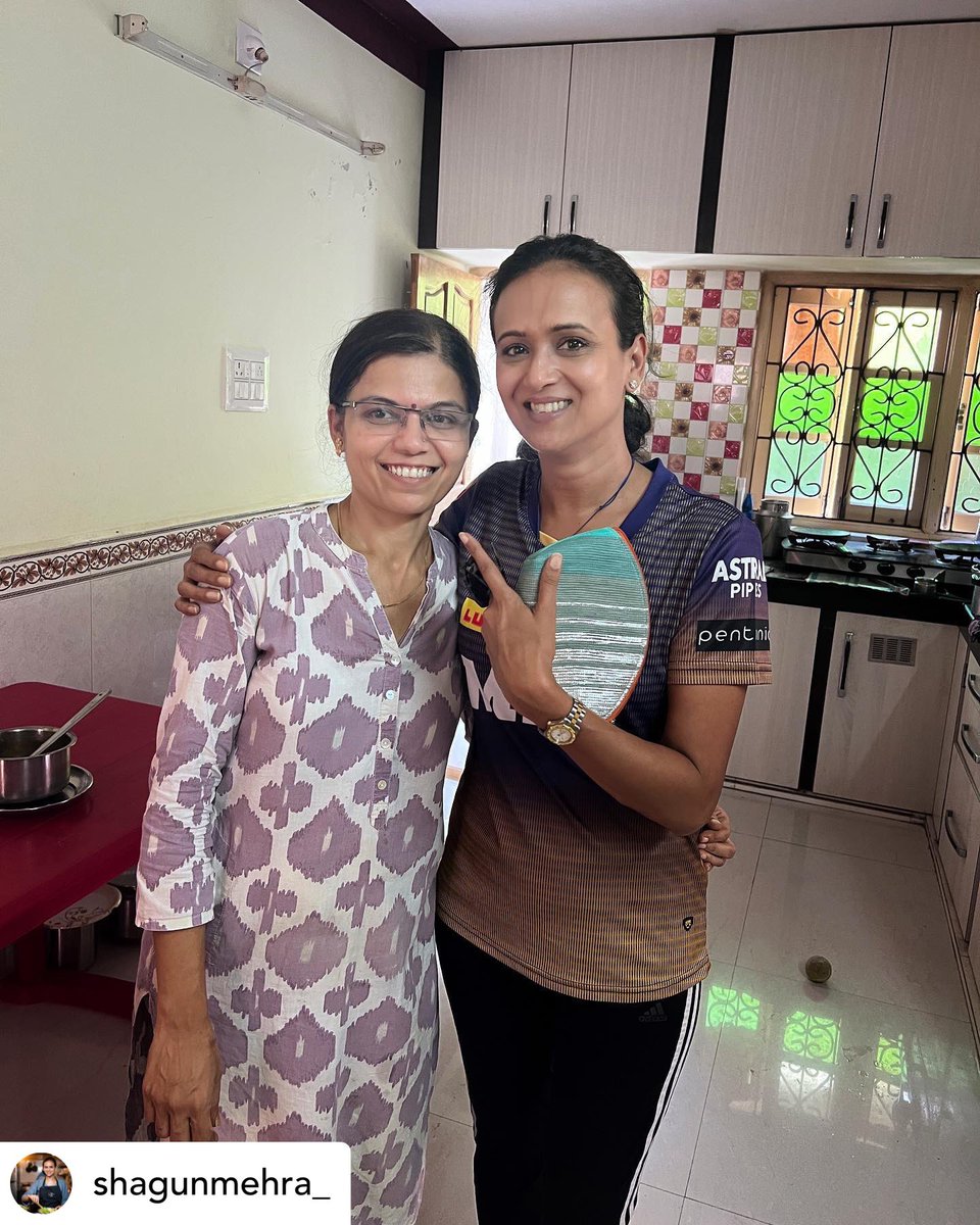shagunmehra_'s tweet photo. World Chefs Day is dedicated to all the uncelebrated home chefs who cook with love and without expectations. There isnโt better food in any commercial institution - nourishment for the mind and body #homechef #worldchefsday #sukhkitchen https://t.co/KY3mHjWN3E
