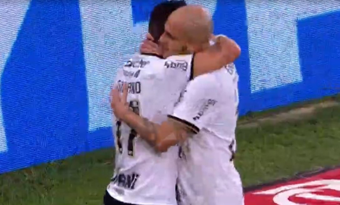 Vessoni's tweet photo. O baque foi grande. Talvez tenha sido a pior derrota do Corinthians desde a Libertadores de 2000. 

O Corinthians colocou nas cordas o time de maior folha salarial do país, empurrou pra trás dentro do Maracanã!

E ainda saiu na frente nos pênaltis.

Roteiro f... https://t.co/L9DCpFuYx7