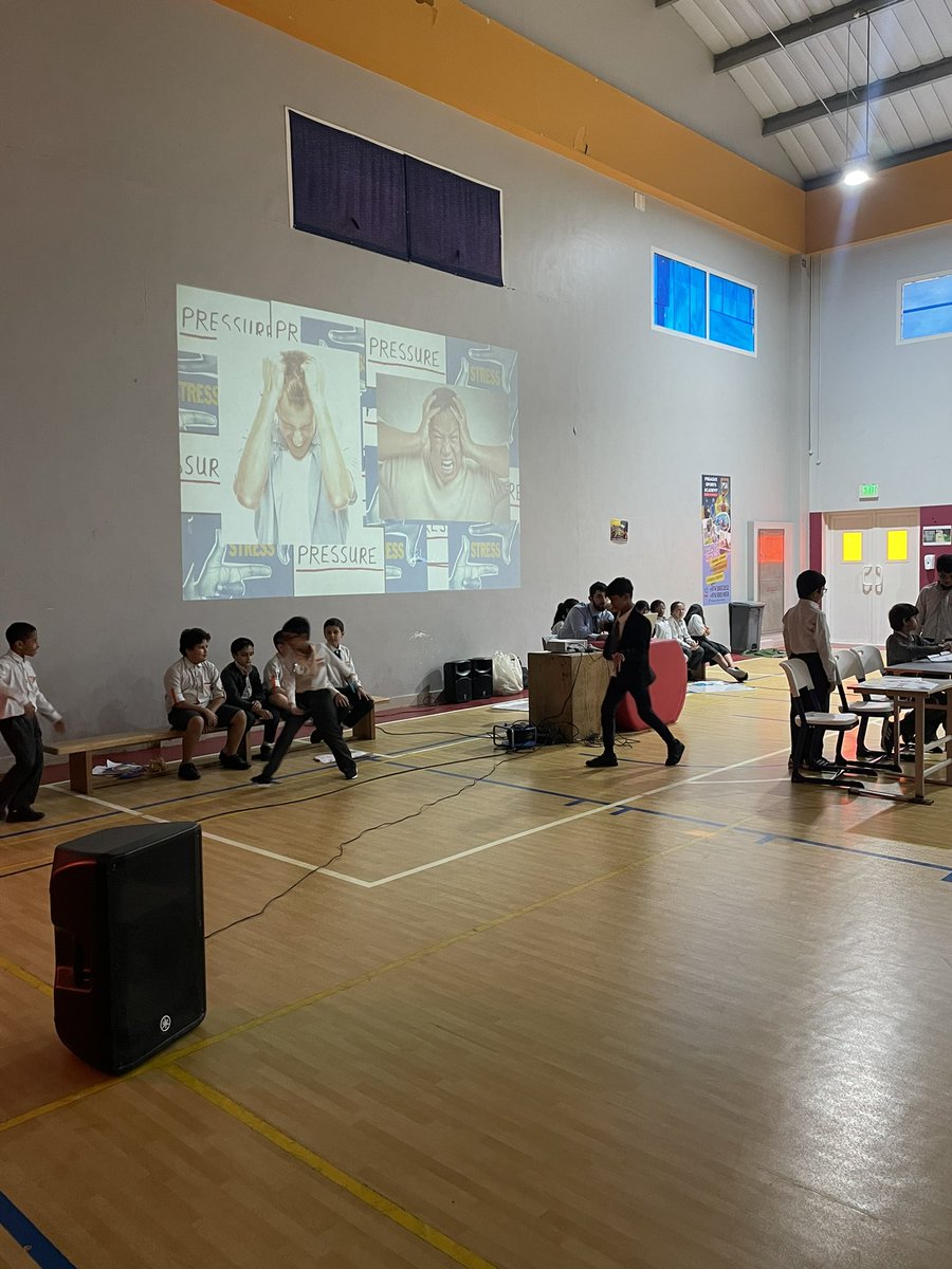 StephanieMclead's tweet photo. As the end of term exams are approaching here @psisqatar - year 5 students shared some useful exam tips to us all. Some useful tips for our parents are as follows: 1) know your child’s schedule 2)avoid stressing children out 3) encourage them to try their best #assessments https://t.co/oivvfJ9HFg
