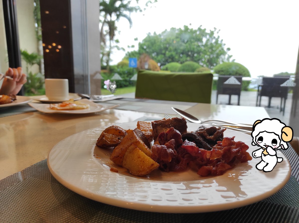 zen_fortune's tweet photo. breakfast #with_oth https://t.co/8SvtgNFajj