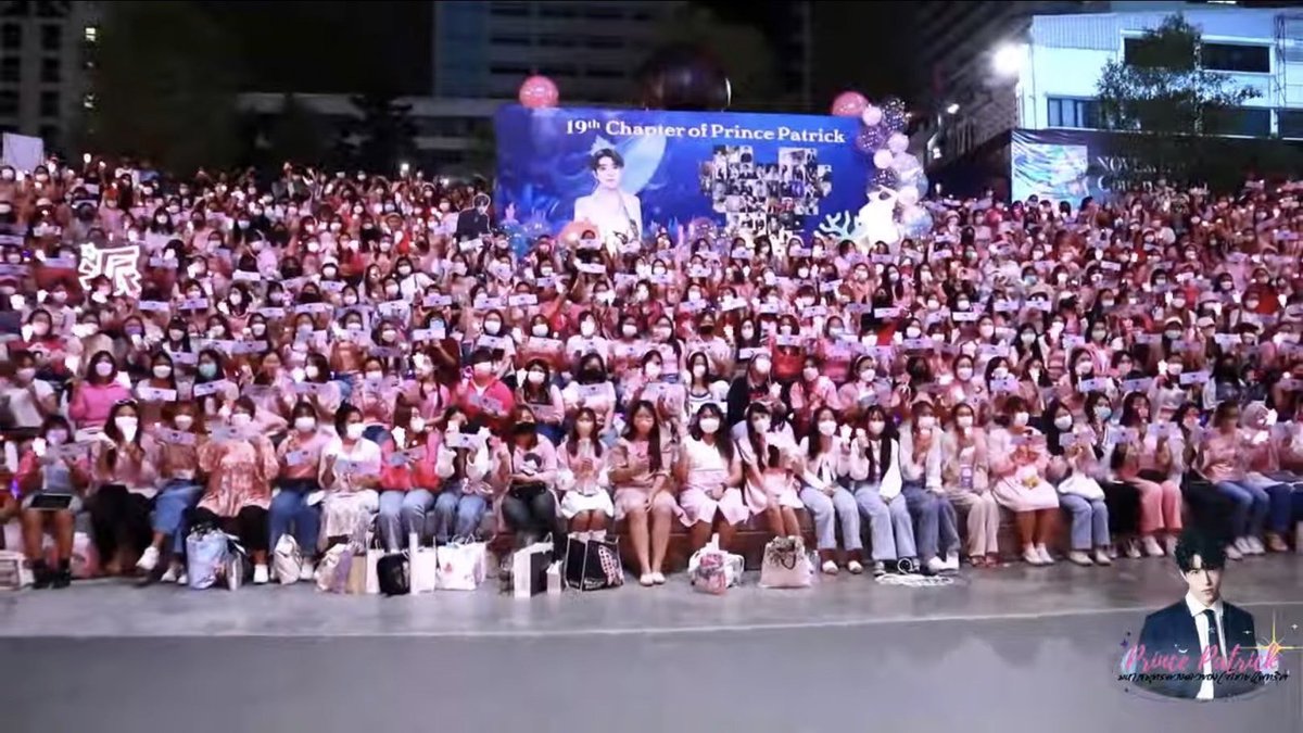 EtThailand's tweet photo. เติบโตขึ้นอีกปี “แพทริค” อายุครบ 19 ปี แฟนคลับทั่วทุกมุมโลก ร่วมฉลองวันเกิด จัดเซอร์ไพรส์โปรเจกค์พิเศษอวยพรวันเกิดสุดอบอุ่น @patrick_pppat 🎂 🥳
#Patrick19thbirthday #INTO1PATRICK #INTO1 #INTO1__patrick #แพทริค #PATRICK #ETTHAILAND #ข่าวบันเทิง #อีทีไทยแลนด์ https://t.co/DooCCDTkeN