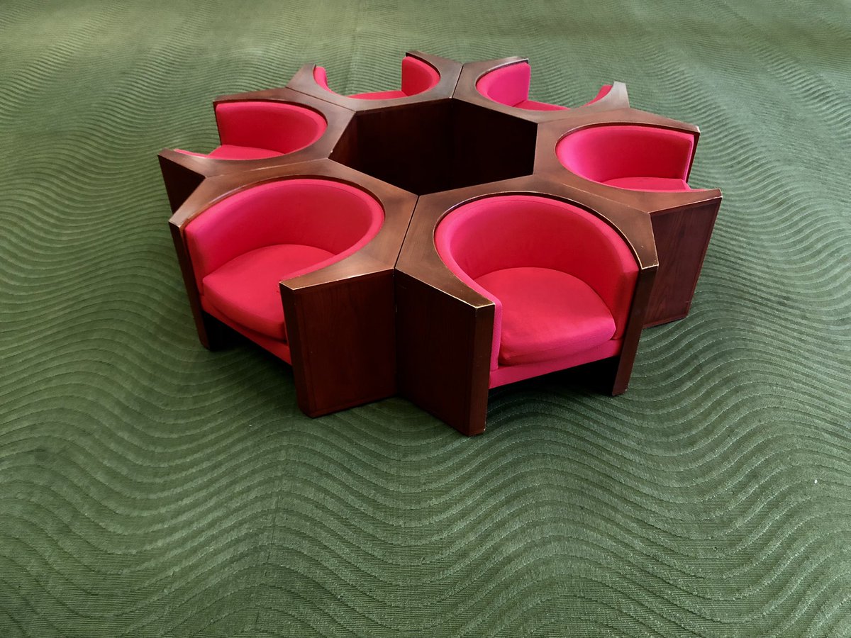 #ROSCON 2022: DAY 1
Excellent presentations rolling here at #ROSCON2022 - in such a charming 1970s Retro-Futuristic setting! 

Great talk this morning RE: women in robotics from Belén Torres of <a href="/ekumenlabs/">Ekumen</a>. 
• • •
#ROS #ROSCON2022 #ROBOTS #JAPAN — <a href="/digitalhubjp/">DIGITALHUB.JP</a> x @anthrobotic