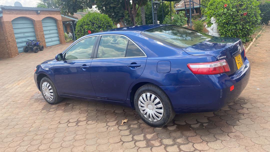 Hello good people of Bulawayo. I am selling this Toyota Camry G, 2006 model .1.8 liter engine mileage is just on 123000kms. This car is in immaculate condition all papers are in order. I am looking to receive USD6700.Anyone who helps me sell will be rewarded in cash.+263777696674