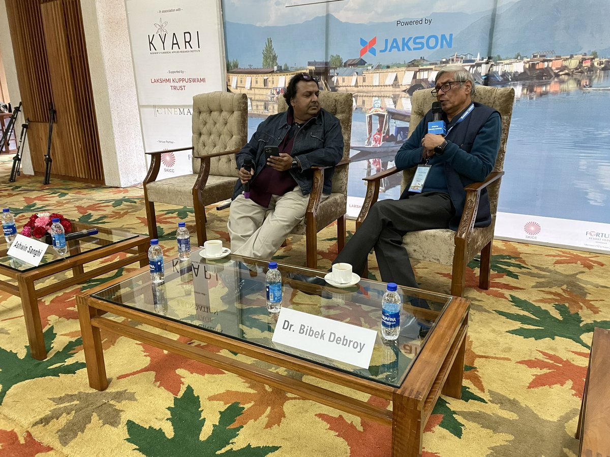 @bibekdebroy the author of Ink in India - Fountain Pens and A story of Make and Unmake in conversation with @ashwinsanghi at #kashmiredition of @KumaonLitFest @cinemaazi @IndiaKyari
