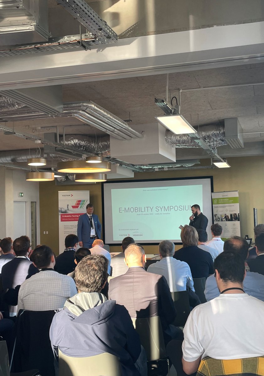 C'est parti ! L'e-Mobility Symposium organisé au mobiLAB à #versailles par <a href="/vedecom/">VEDECOM</a> et Vector France a commencé ! #electromobilite #ev #emobility