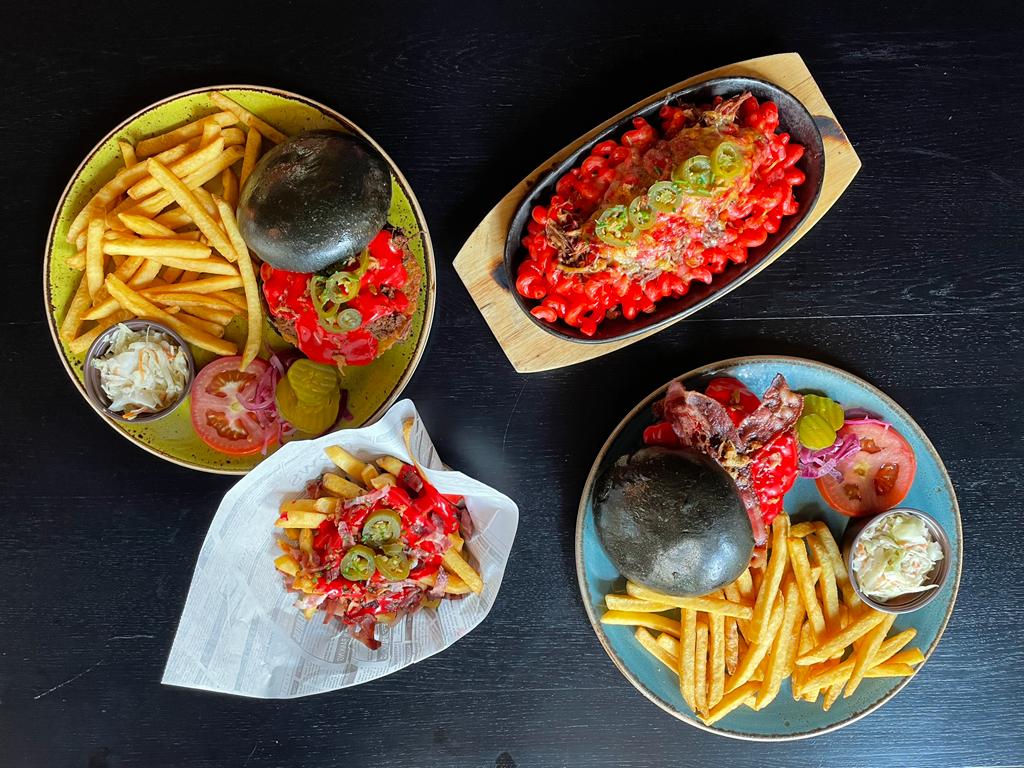 Indiana Café tweet media