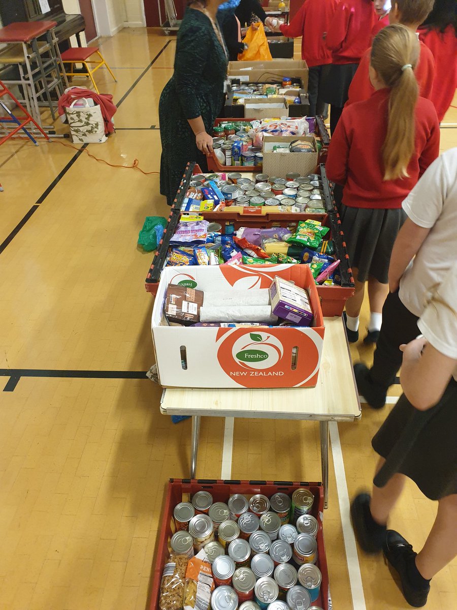 Humberstone Academy (@humboacademy) on Twitter photo A heartfelt thank you to <a href="/froggave/">Viv Froggatt</a> for delivering our Harvest assembly and a huge thank you to our pupils, parents and community for the generous food donations for the @OpenHandsLeics food bank. A heartfelt thank you to <a href="/froggave/">Viv Froggatt</a> for delivering our Harvest assembly and a huge thank you to our pupils, parents and community for the generous food donations for the @OpenHandsLeics food bank.