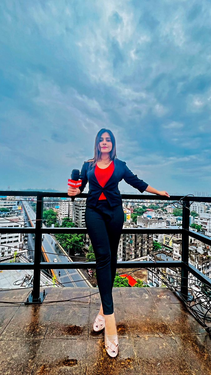 SurbhiSpeaks's tweet photo. No matter what… Stand Tall! Always 😇

@indianwomenblog 
#WomensRights #journo #freedom https://t.co/PzbN2nzq2C