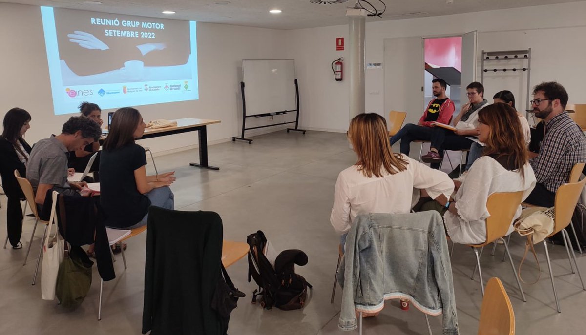 Calella, Malgrat de Mar, Palafolls i Tordera estrenen el servei “La RULA” per atendre i prevenir l’ús de drogues i pantalles entre el jovent. #prevenció #drogues #LaRula
periferics.cat/calella-malgra…