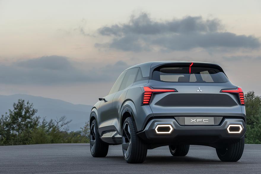 _ArriveAlive's tweet photo. World Premiere: The Mitsubishi XFC Concept https://t.co/gIXv4UngVi
#ArriveAlive #XFCConcept #WorldPremiere @mitsu_motors https://t.co/qrLnfVKSlL