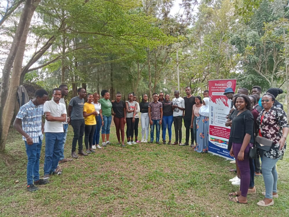 RacGluk's tweet photo. The best way we can celebrate Mashujaa Day is by loving our country and doing things good for our country. Today We celebrate all the Rotaract clubs who have been working hard to serve our community and country at large. #ImagineRotary https://t.co/Wf8nvssQRa