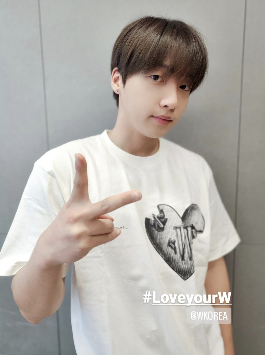 Fffgda4UUAI3C3Q?format=jpg&name=large