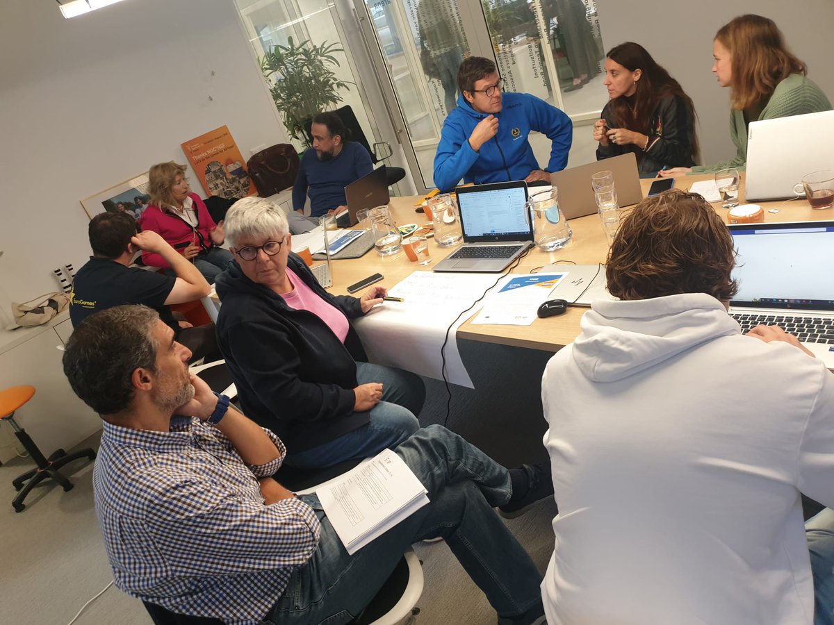 ENGSOsport's tweet photo. On the occasion of the #ESP2022, the partners of the @EUErasmusPlus funded EQUIP ⚖️ project met in Papendal 🇳🇱 to discussed the most efficient strategies on how to implement #inclusion in practice.
Read the news 📰🔗 https://t.co/wl7GNLerS1 https://t.co/HOjKQYtAV9