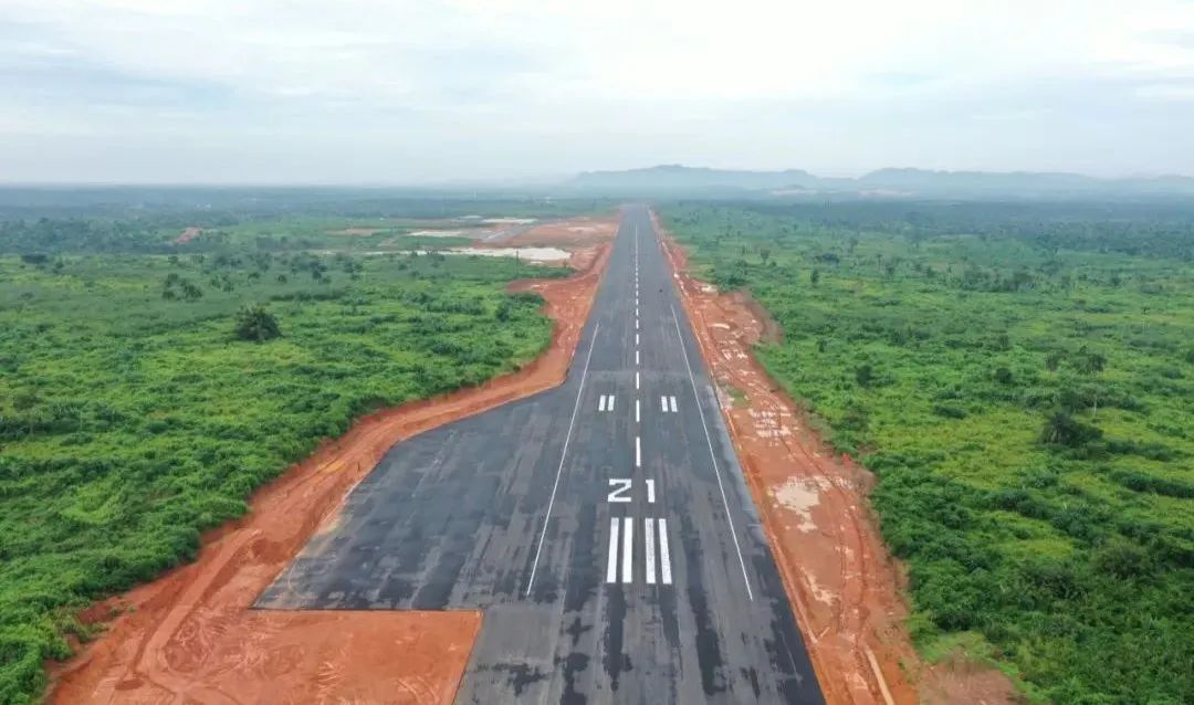 JohnCCECC's tweet image. Lately, the testing ceremony of the Ekiti State International Airport, undertaken by CCECC, was held. The Airport will link Ekiti State with the whole of Nigeria and enable the people of Ekiti to export more agricultural products and boost the local economy.