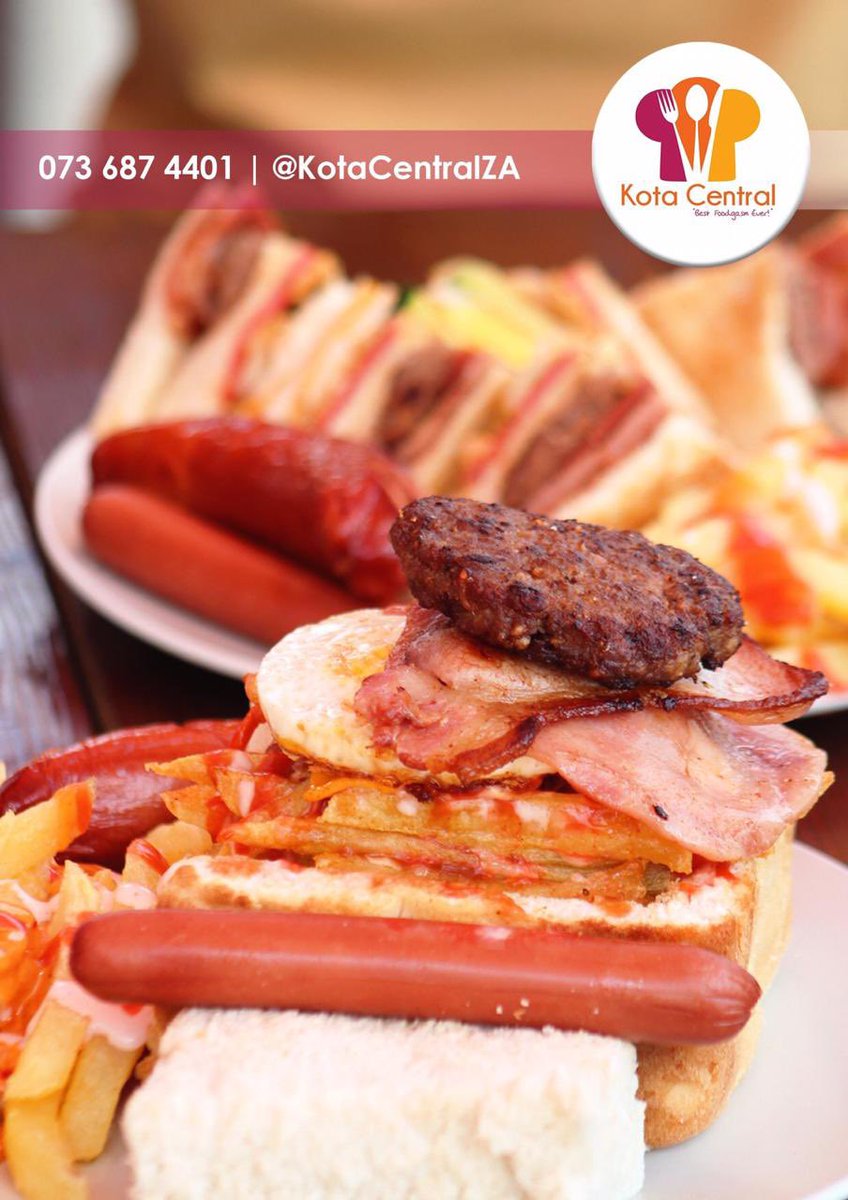kota_central's tweet photo. @SiphoCarry Here we go

From top to the bottom 

Beef patty,Bacon,Ham,Egg,Cheese,Chips and the rest of its contents https://t.co/0b4ncmCnag