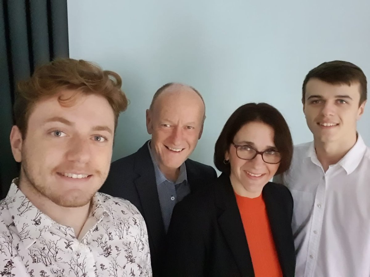 ClassofYourOwn's tweet photo. THIS from mum of TWO successful @SABSalford #DEC students, Dan @Laing_ORourke and a FIRST from @LJMU and Matt @MottMacDonald following closely in his footsteps - Julie &amp; Stephen Bateson were (and still are) behind their sons’ #DEC &amp; #apprenticeship choices all the way. Thank you! https://t.co/QlnYaZlqcv