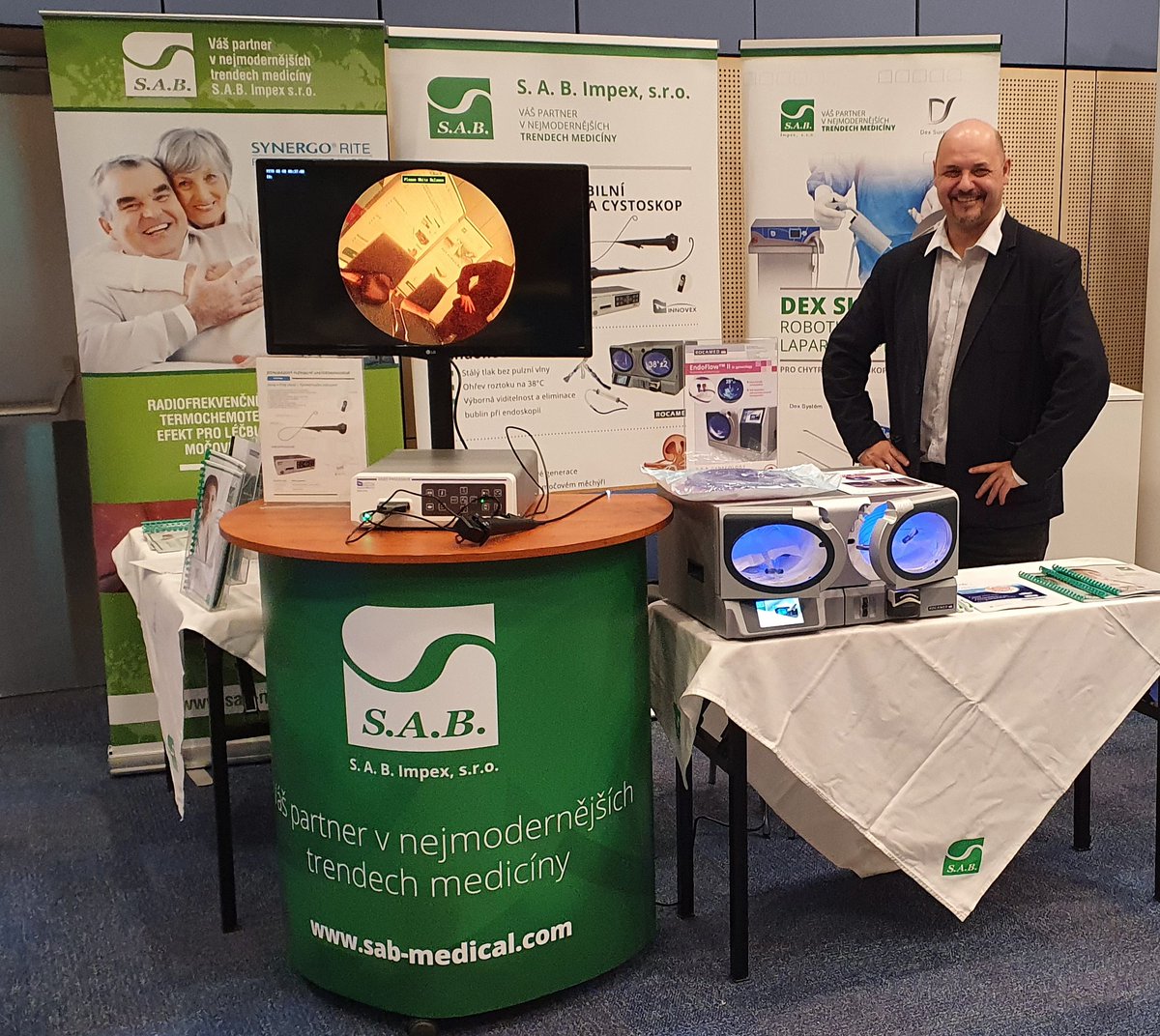 SAB_Medical's tweet photo. Přijďte za námi na stánek S. A. B. Impex a vyzkoušejte flexibilní #cystoskop nebo #ureterorenoskop a seznamte se s pumpou #Endoflow II, #Nanoknife na prostatu, jsme s vámi na 68. výroční konferenci ČUS ČLS JEP 19.-21.10.2022 v Olomouci. Těšíme se na vás. #uroczech #CUS22 https://t.co/lJxGexVS6a