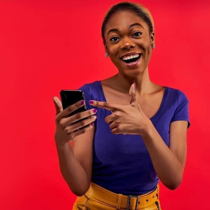 Just by a click,you can now send your parcel📦 to another part of town  or order food🍕🌭🍔 from your favorite restaurant and Fast Delivery will deliver🛵🚚🚛 within minutes to your doorstep🏠.

You click,we deliver👉🏻