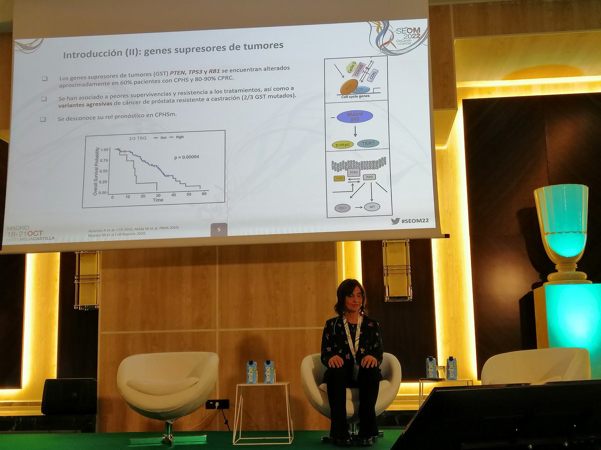 📌 Empezando el dia en #SEOM22 con la excelente presentación de @MartaGdeH @begona_mellado