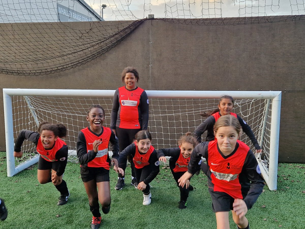 OldMoatPE&Sport tweet media