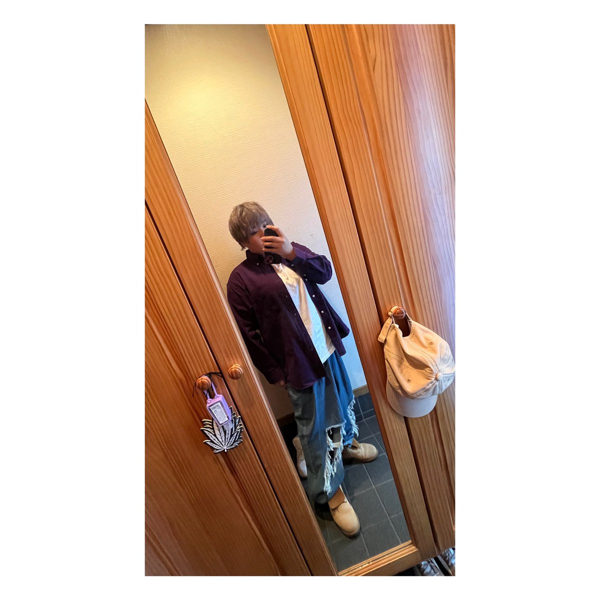 MUofficial21's tweet photo. ✘M△U 𝙵𝙰𝚂𝙷𝙸𝙾𝙽✘
GUのＹシャツに、中はM△UのビックシルエットTシャツ(半袖)で調節しやすいようなコーデにしました✌️✨️

 #muofficial  #オリジナルブランド  #ユニセックス   #LGBTQ https://t.co/dujebmzGAQ