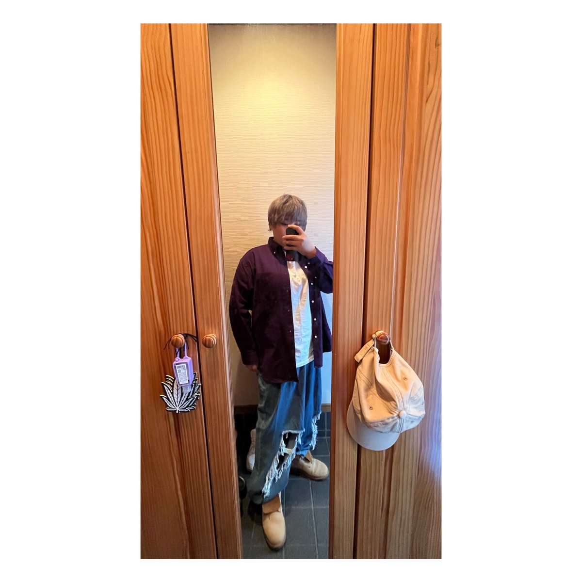 MUofficial21's tweet photo. ✘M△U 𝙵𝙰𝚂𝙷𝙸𝙾𝙽✘
GUのＹシャツに、中はM△UのビックシルエットTシャツ(半袖)で調節しやすいようなコーデにしました✌️✨️

 #muofficial  #オリジナルブランド  #ユニセックス   #LGBTQ https://t.co/dujebmzGAQ
