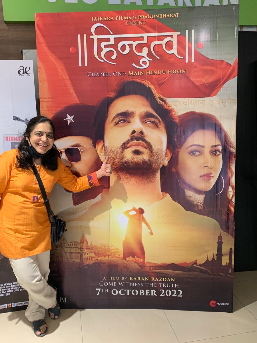 SireenBorotikar's tweet photo. @ashish30sharma U came,u saw,u learnt, u understood ,u conquered, u achieved, u earned👍ur success made tis jrny Royal one, seting exmpl for others.. well deserved👏 u r self made man, my dear🤗complete pckg without baggage 😍😘#Samucha
Our support, love cont..❤️🧡❤️🧡 https://t.co/Qqpysv3aoS
