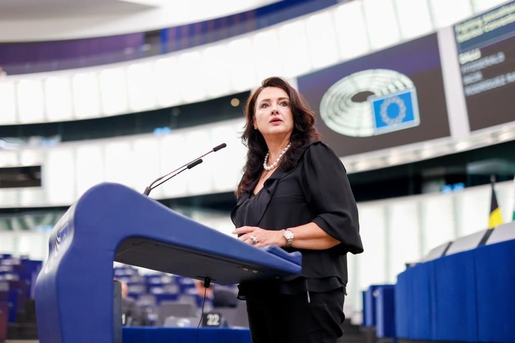 Sexualised violence and rape must be addressed as the serious crimes they are. Everywhere. At @Europarl_EN I called on @EUCouncil to ratify the EU’s accession to the Istanbul Convention, and adopt the #VAW and #DomesticViolence Directive. #UnionOfEquality