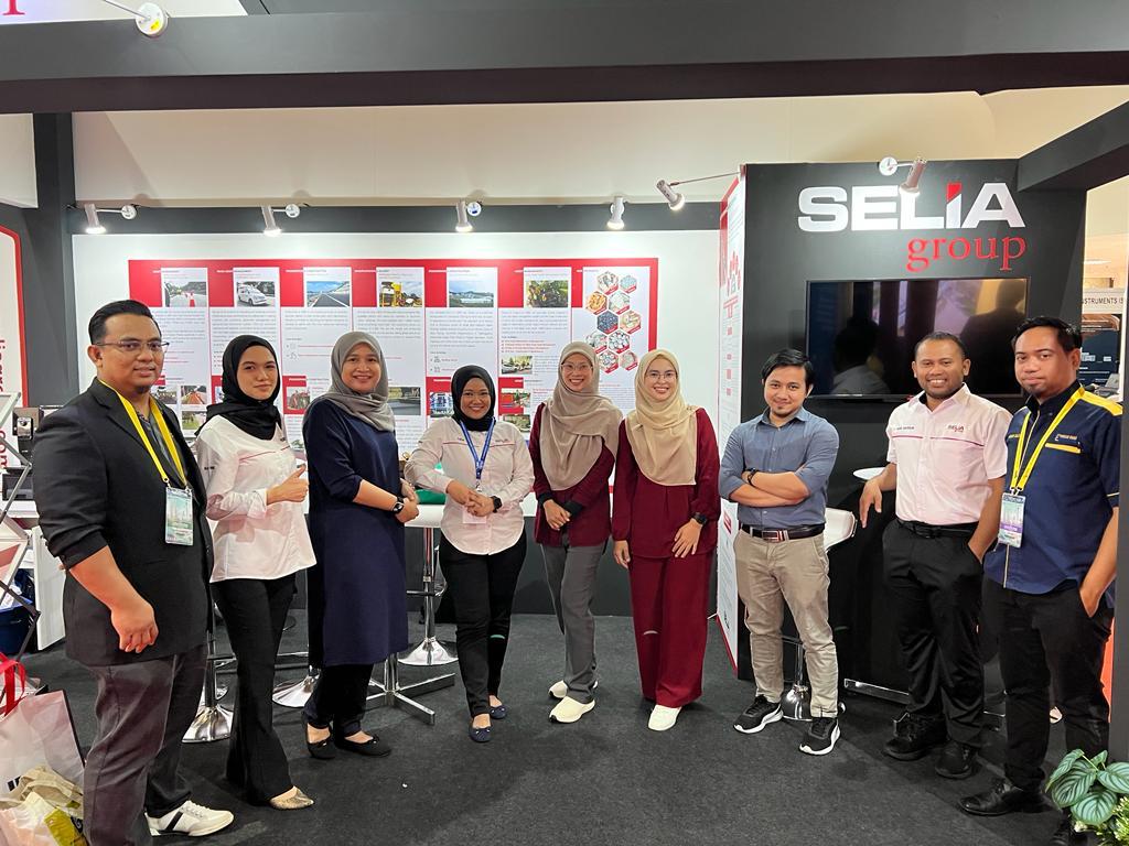 SSSSB_HQ's tweet photo. Event:  11th Malaysian Road Conference &amp; Exhibition 2022 and 4th International Road Federation Asia-Pacific Regional Congress 
Date:    11 - 13 October 2022
Venue:  World Trade Centre, Kuala Lumpur https://t.co/pw8Kb87KeS