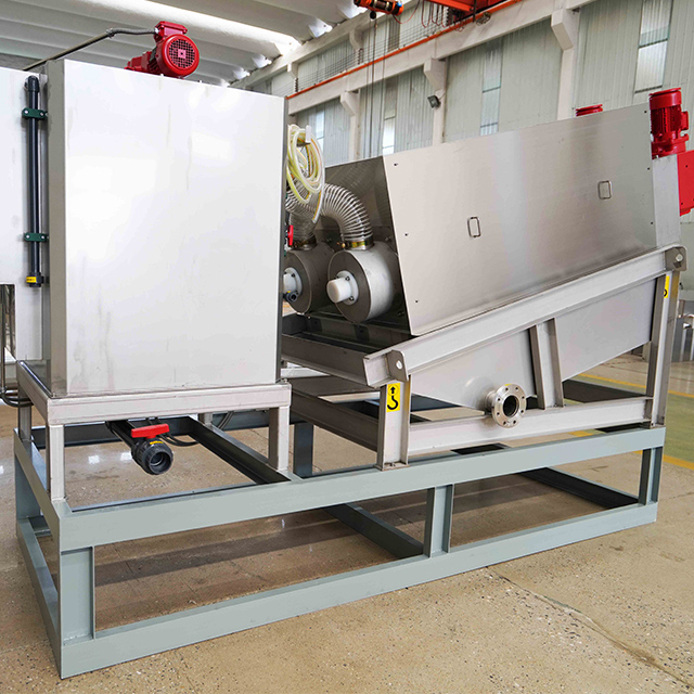 A dewatering screw press minimizes the amount of solid volume that requires disposal, which ensures landfill and other waste systems are optimized. 
Web: tnwcn.com
Email: nora@tnwcn.com/info@tnwcn.com
Whatsapp: +86 13665145916
#Industrial #WasteWater #wwtp