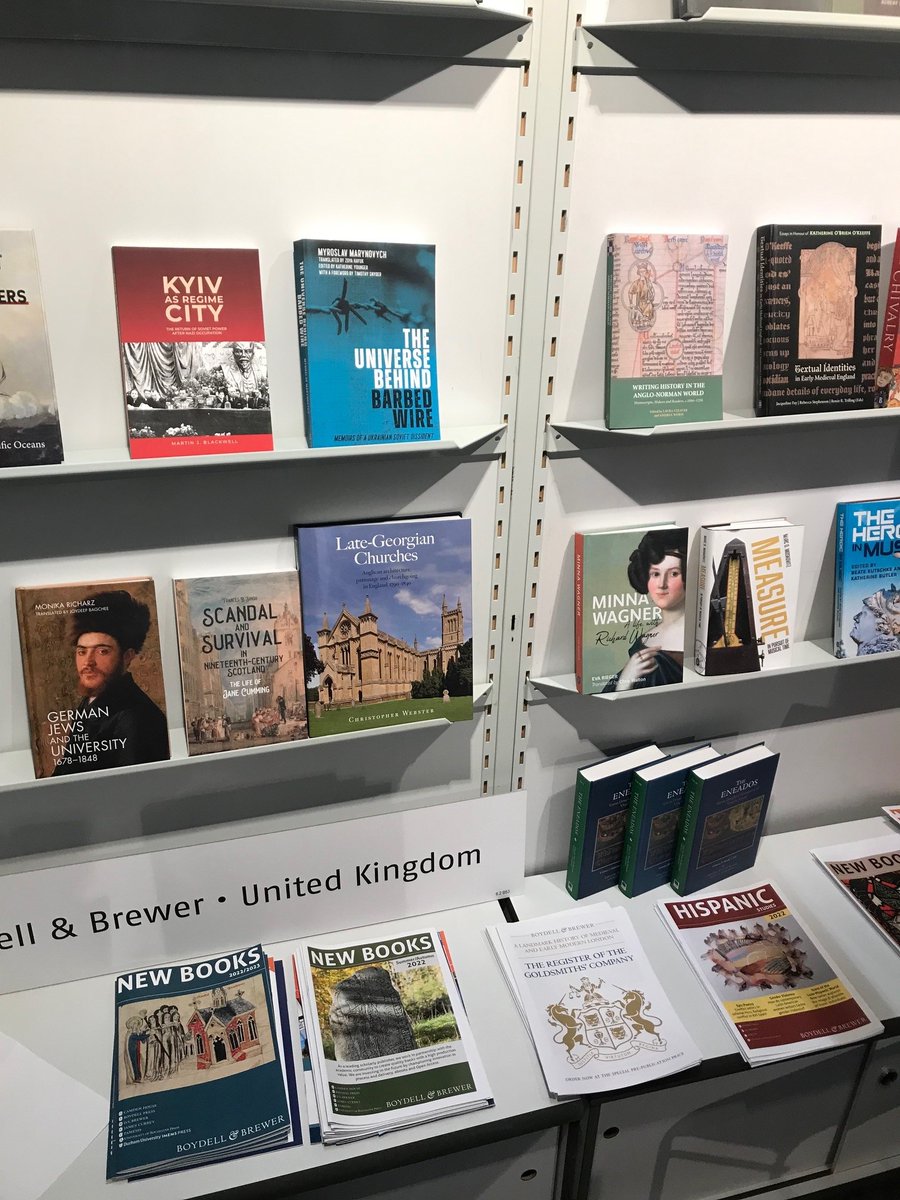 We’re at the Frankfurt Bookfair! 📚
Come say hi to our CEO James Powell and Group Sales & Marketing Director Antje King. Find them at Hall / Booth 6.2/B53.
#FrankfurtBookFair #fbm22 #frankfurterbuchmesse #academicpublishing