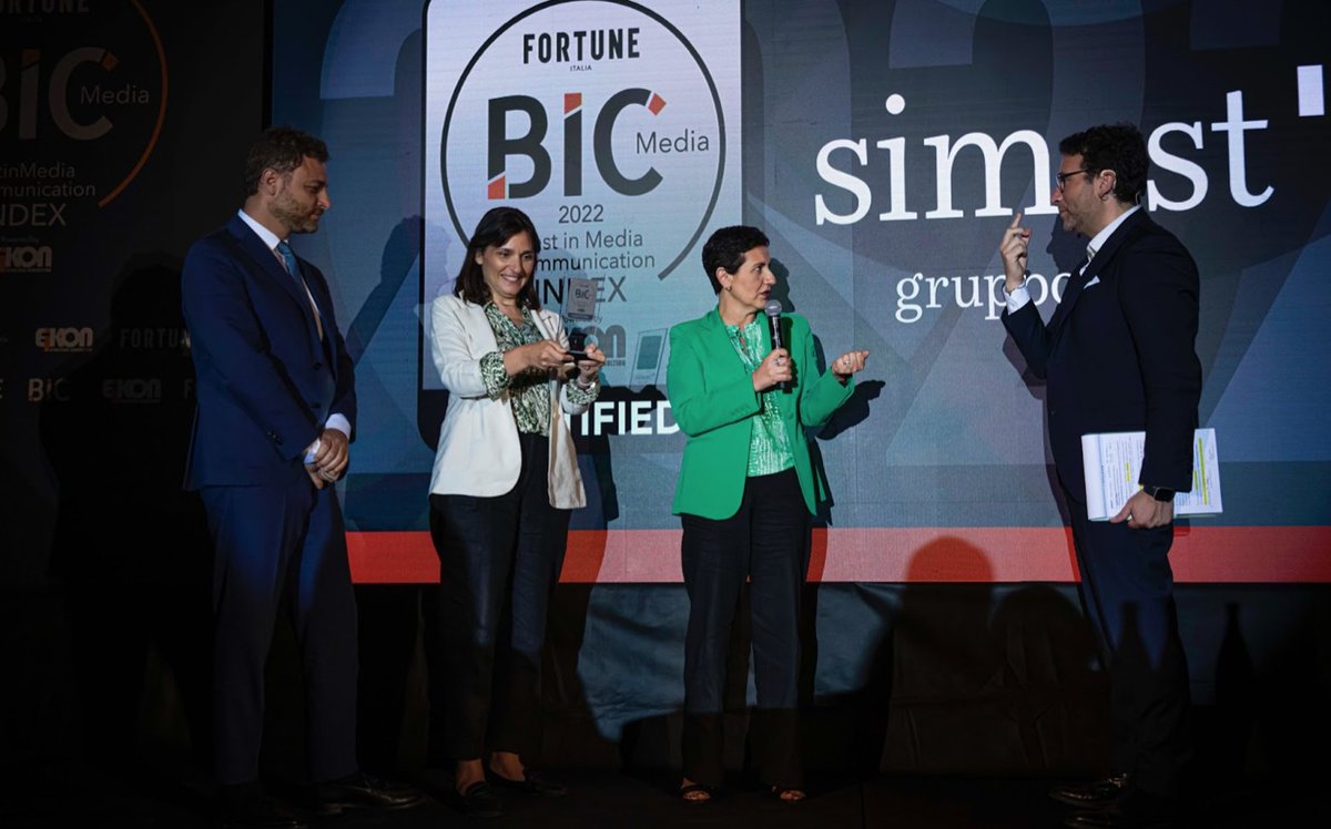 EikonSC's tweet photo. Un'azienda solida e #dinamica, al fianco delle #PMI nel processo di internazionalizzazione e impegnata nel sostegno del #MadeinItaly: @SIMEST_IT ha ottenuto la certificazione #BIC21
🏆#BestInMediaCommunication

Scopri tutto di #BIC22⬇️
https://t.co/Y60bENgZDB https://t.co/EEotPYHq4d