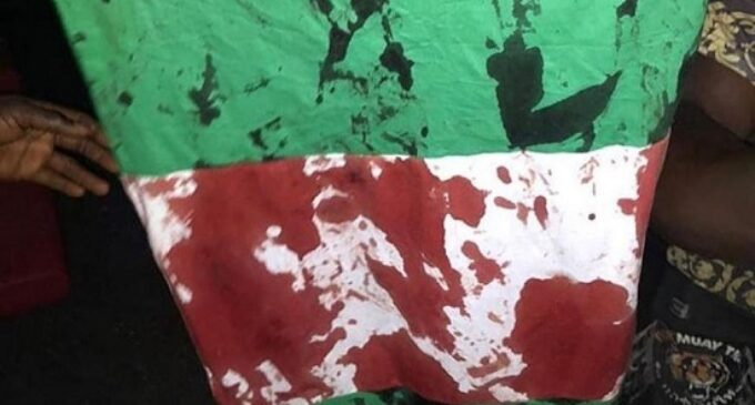LordRey6's tweet photo. On the night of this day, 2 years ago, Nigerians were brutally massacred at the Lekki tollgate.
Their offence was simply having the temerity to ask the police to stop brutalising and harassing them without cause. #October202020 https://t.co/9GMNZm2He8