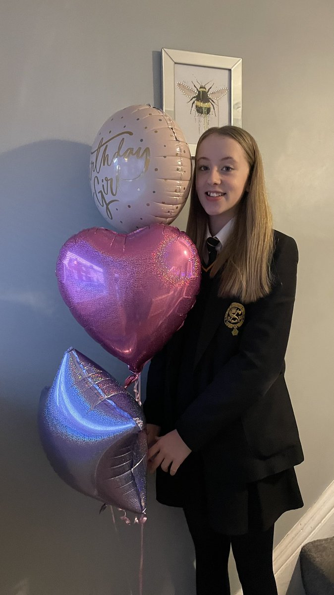 catcat37's tweet photo. Well I have a 15 year old, how did that happen 🙈 Happy birthday beautiful Johanna! 🎉💖🥳 https://t.co/wXyOkBVL5k
