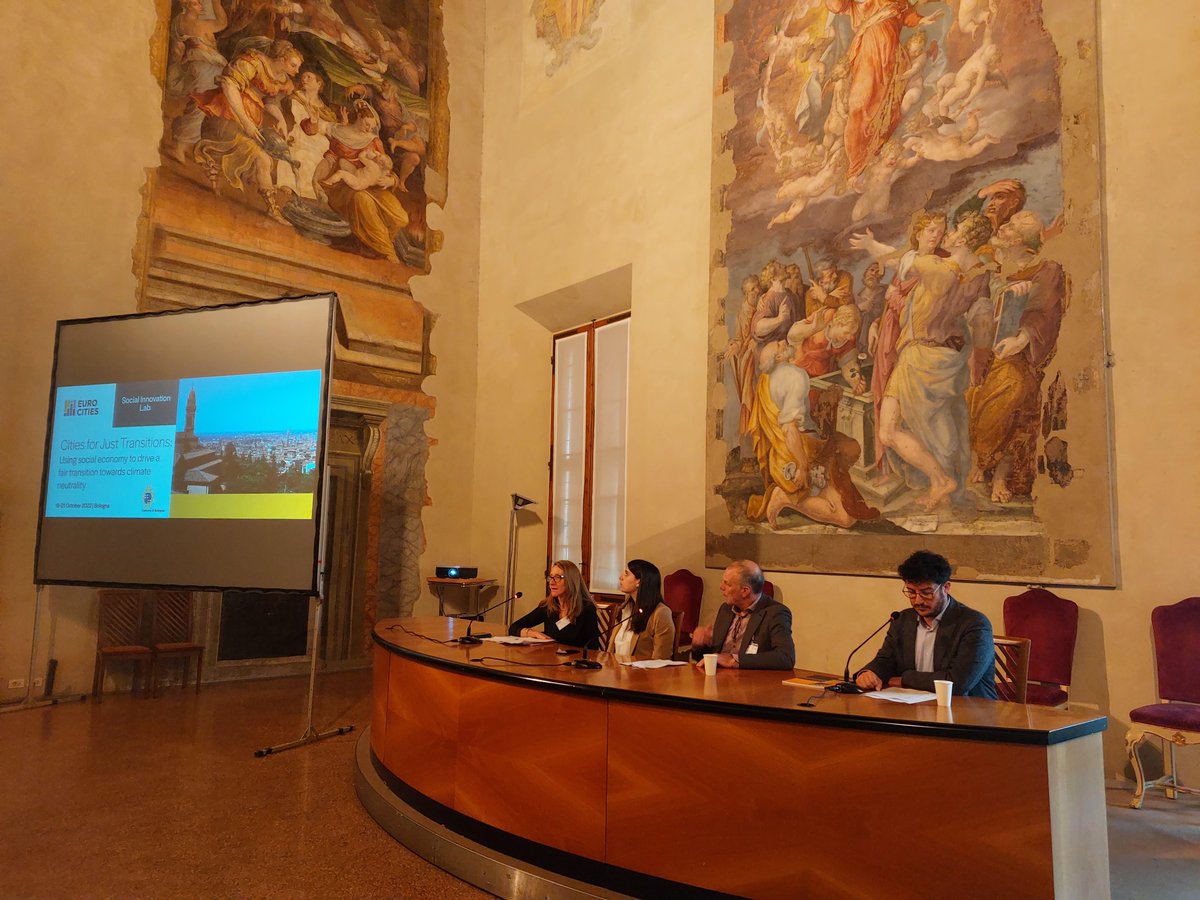 EUROCITIES's tweet photo. The Social Innovation Lab just kicked off in Bologna with the words from
▶️@emsclancy, Vice-Mayor responsible for Housing at @comunebologna
▶️@venderbosch_r, Social Director of @GemeenteUtrecht
▶️@SilviaGanzerla, Policy Director at Eurocities

#BolognaInnoLab #inclusivecities4all https://t.co/IfJSEqbBjj
