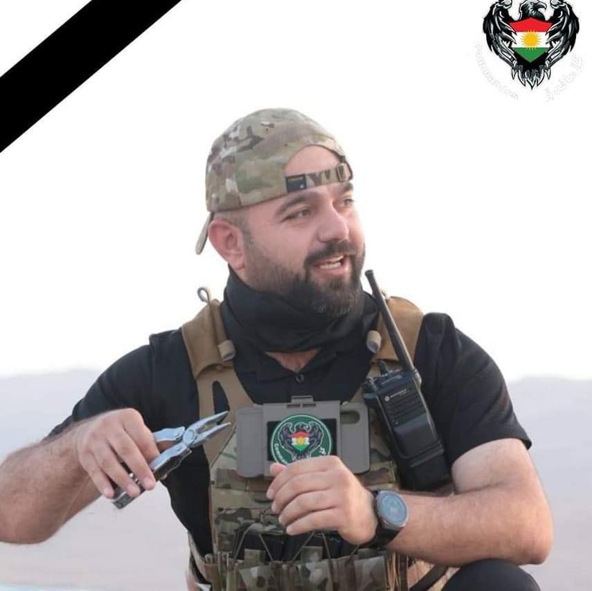 Forces70's tweet photo. The body of martyr Col Zuher Muhammad from #KurdistanCommandoForces Command was buried at Panja Ali cemetery in his hometown #Kirkuk attended by a number of #Peshmerga, govt & political officials. #CommandForces70 is expressing its heartfelt condolence to the fallen Peshmerga. https://t.co/Z9TmJM4oDc