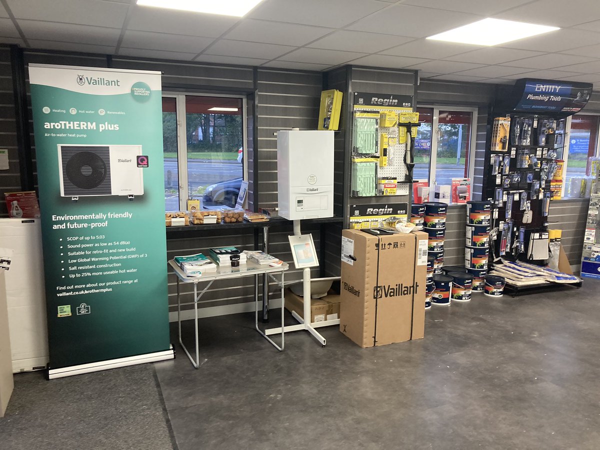 All set up at @plumbaseuk Warrington (WA5 1TF) discussing renewables, the full range of boilers and all things @vaillantuk related! Drop by to have a chat and grab yourself some treats/merch 💚 #renewables #vaillant #plumbase #ProudlySupportingInstallers