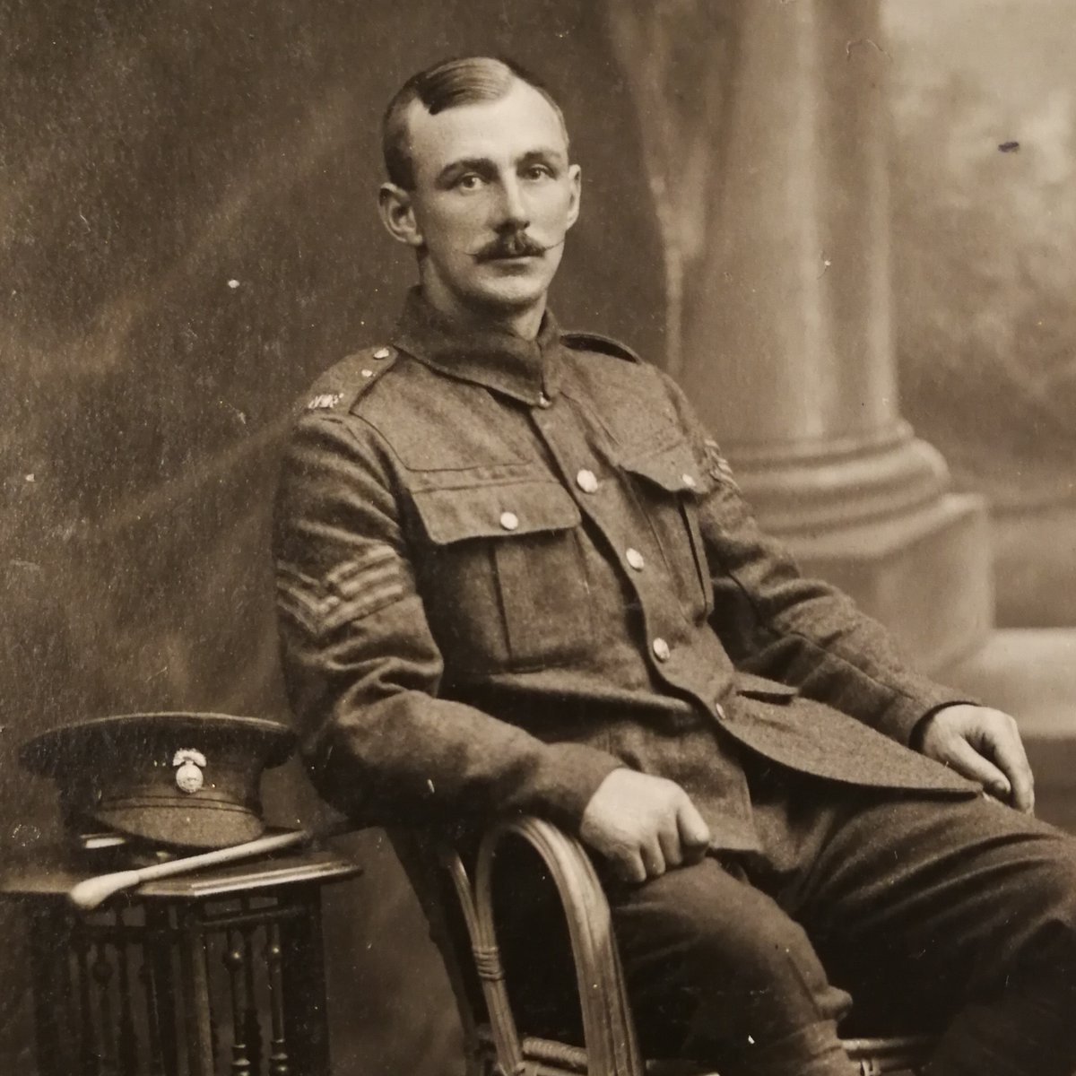 ConflictIntHist's tweet photo. 104 years ago today my great-uncle 2nd Lt Frederick Watkin Cowling of the 1/9th Bn (Pioneers) DLI was wounded in the push to take back Solesmes and died the same day. Awarded the MC for gallantry he's buried at Carnieres communal cemetery extension nearby. Never forget. #WW1 #FWW https://t.co/HfTkEwPR44