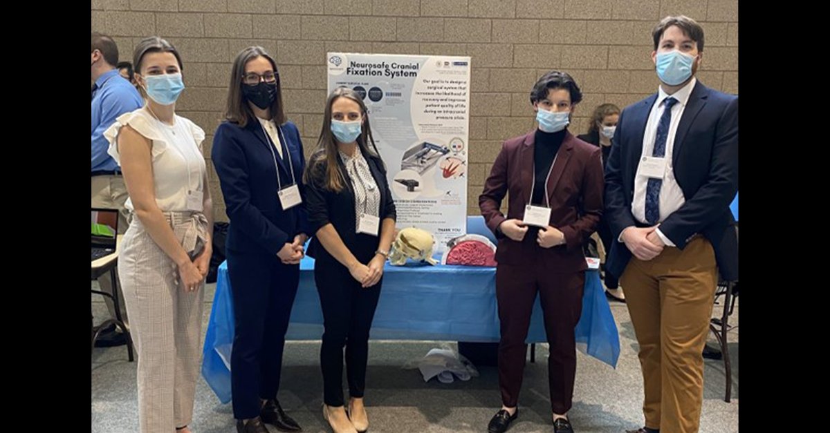 MBA student Sonya Heldman and her team won the @NIBIBgov and @venturewell prize of $15,000 for their design of the Neurosafe skull fixation device: bit.ly/3yQ2KHp.