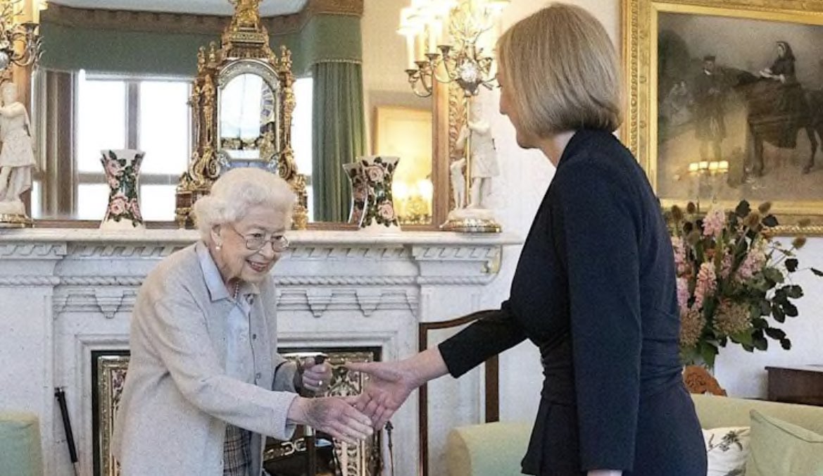 La doña y Liz Truss. Récord Guinness