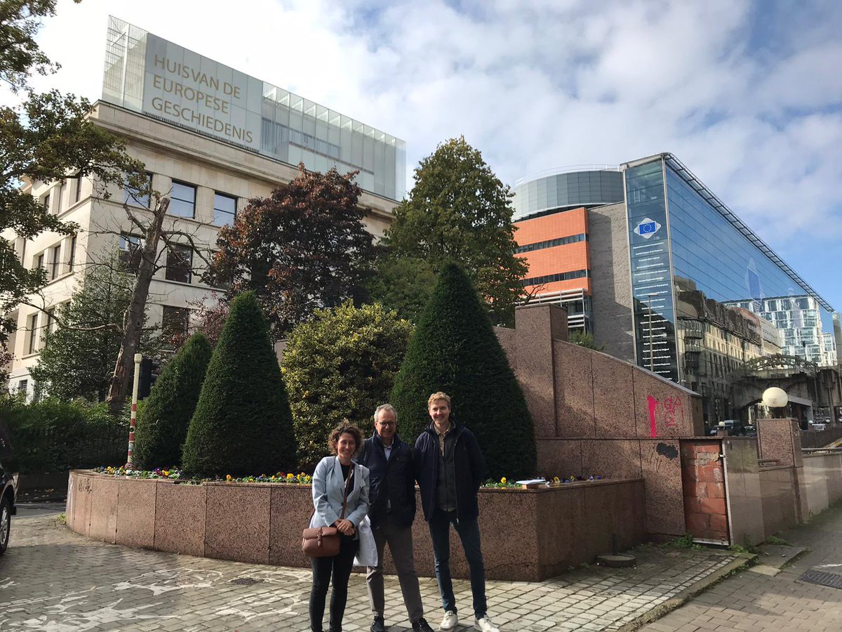 Great to meet up with some of our members and partners attending the #EUMigrationForum in Brussels! Here are Daria from @alberodellavita and @gonsant from #ICAMproject with our policy & project officer @KeeranOD #EUCivilSociety #childrights #EU