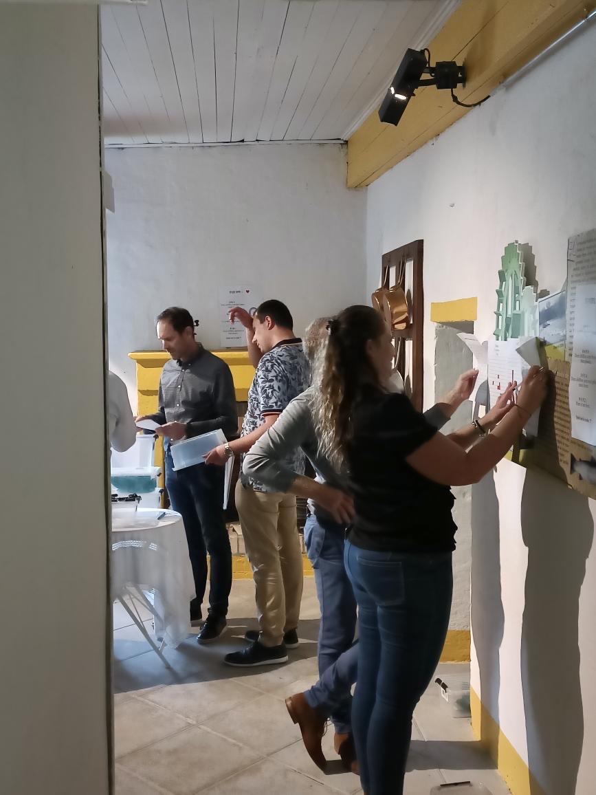 OTChatellerault's tweet photo. Merci à l'entreprise Magneti Marelli pour sa confiance🙏

Le service Groupes de #ChatelleraultTourisme était ravi d'accueillir les participants au Moulin de Chitré pour un jeu d'énigmes en partenariat avec Chronoscape (escape game à domicile).

#Châtellerault #VouneuilsurVienne https://t.co/Wigt0ScF0f