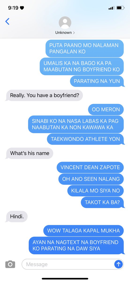 unodaily's tweet photo. very, slowly.
╰┈➤ a #sunwon au.

brion receives a text message from an unknown number. https://t.co/88kHUvNS8x