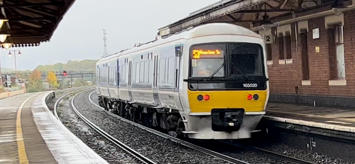 PlatformEdge1's tweet image. Some other trains at Tyseley!

Including a Class 165, Network Rail train and a voyager #Class165 #Class221