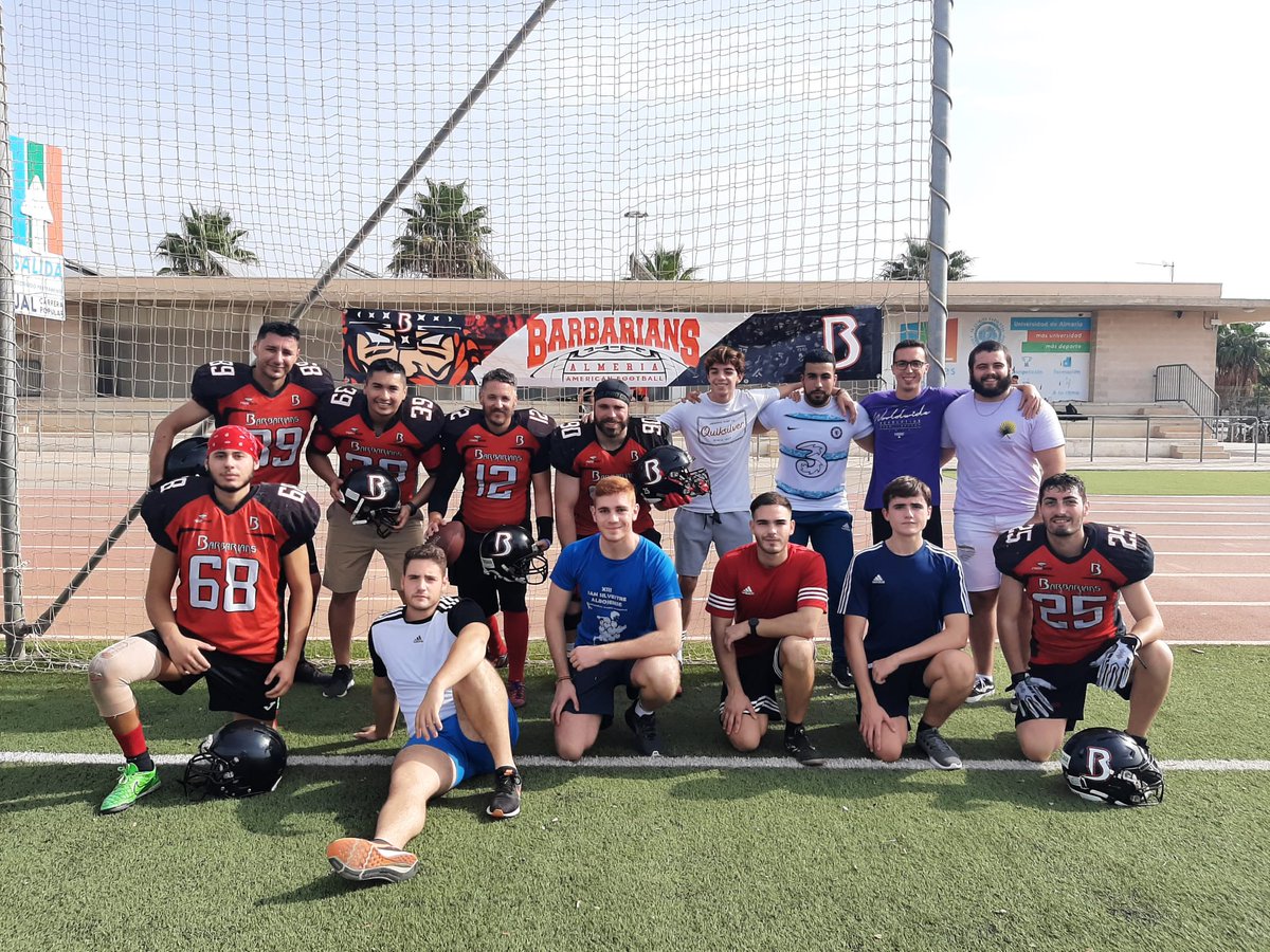 cfabarbarians's tweet photo. 🏈 Excelente jornada de football en la Universidad de Almería a la que le estamos agradecidos por prestar sus instalaciones🏟️ y alumnado.
Los mejores!! 💪🏼🏈 @ualdeportes @ualmeria https://t.co/gT83KTnVRi