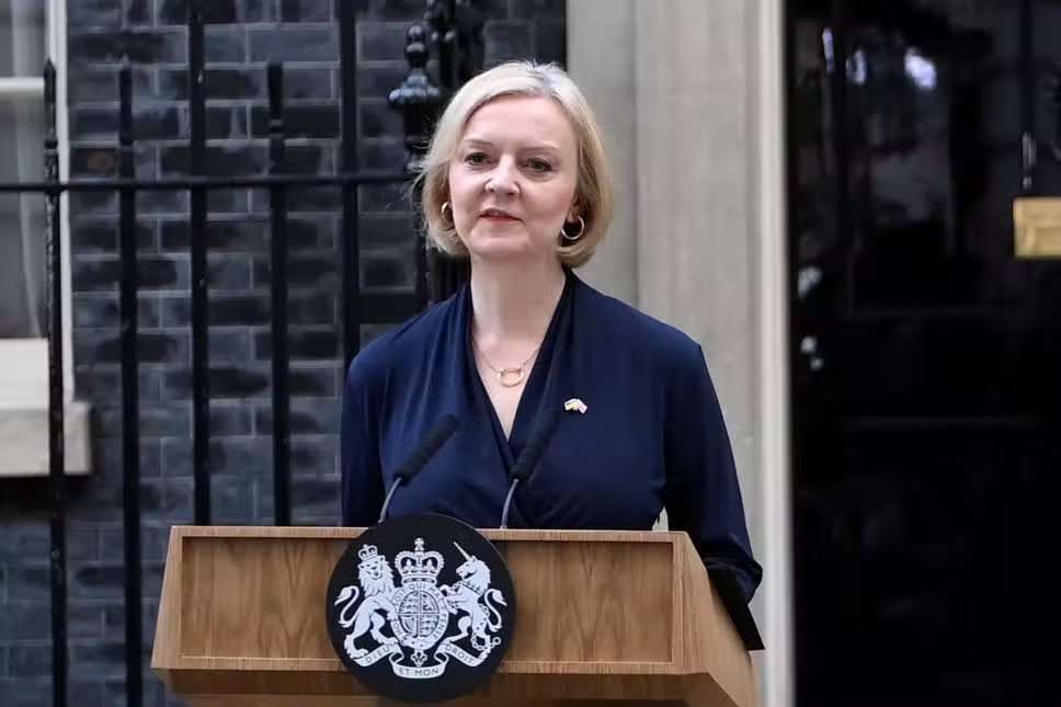 DailyRoP's tweet image. Not sure who was in their position longer?

Halbrand, King of the Southlands or Liz Truss, UK Prime Minister